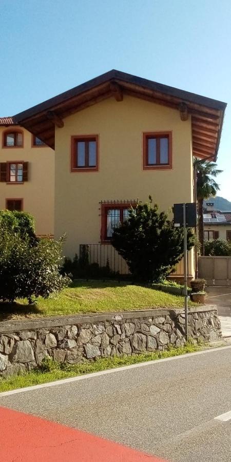 Appartamento alla piana Varallo Esterno foto